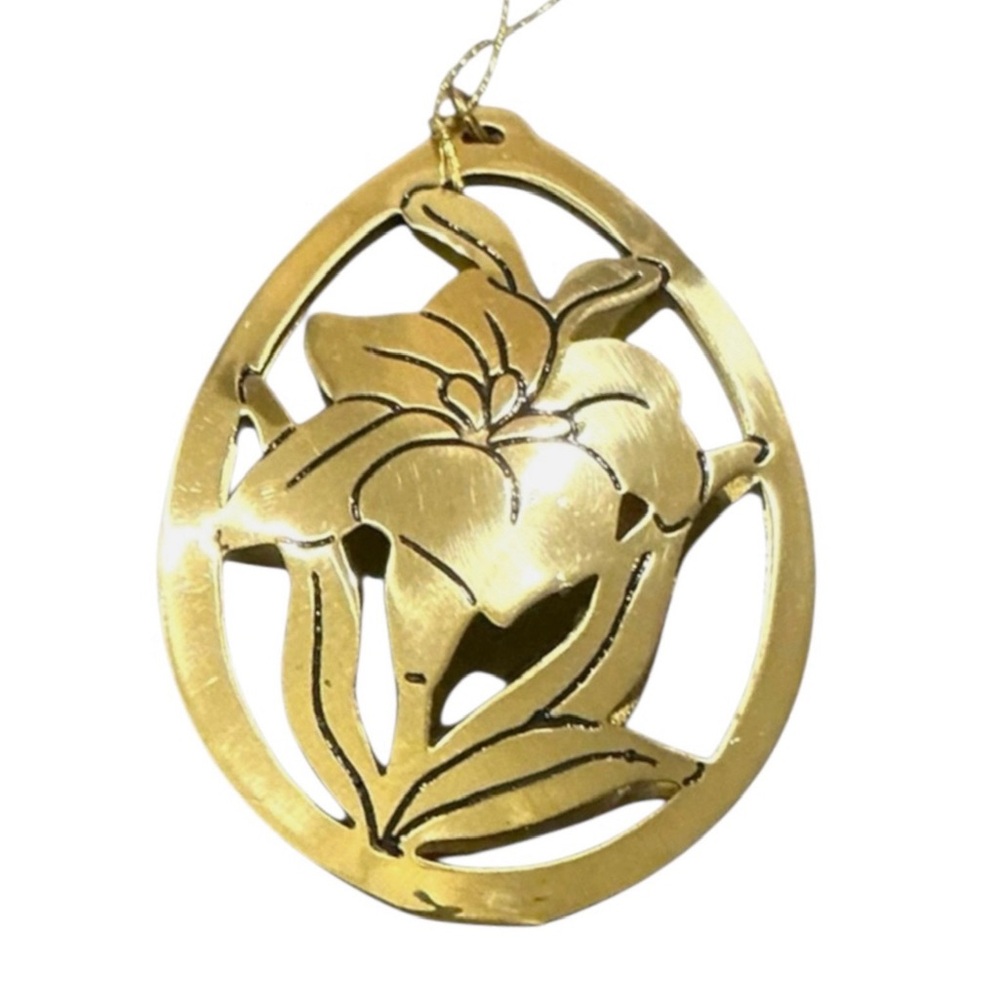 Hallmark 1995 “Elegant Lily” Easter Ornament
